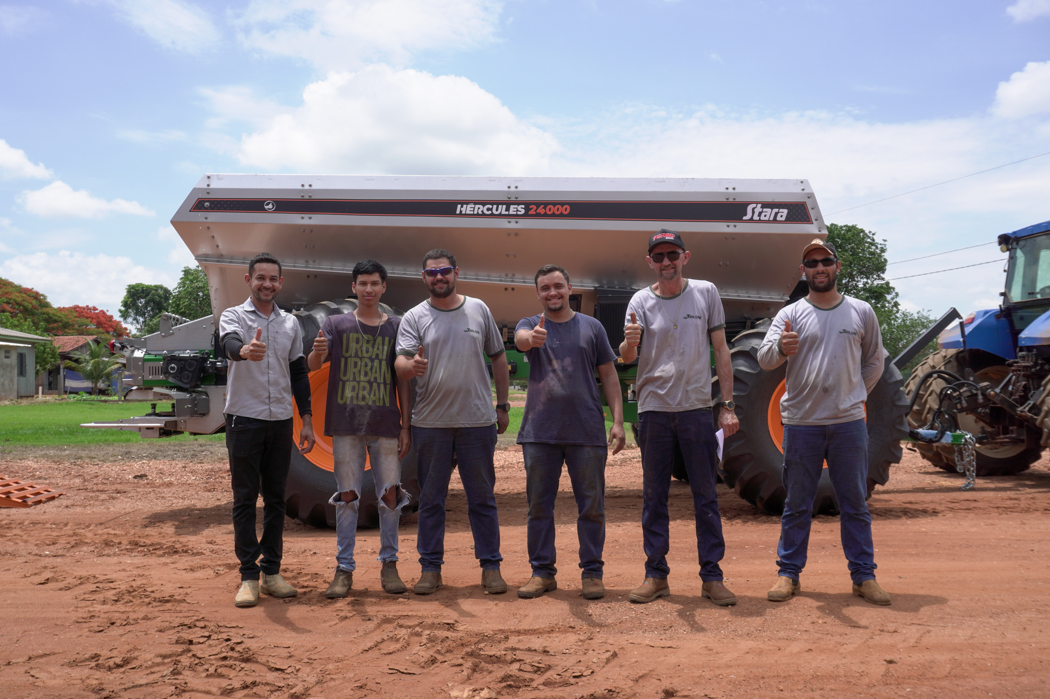Entrega Dupla: Reboke Ninja 33000 e Hércules 24000 para o Grupo Tirloni em Tapurah/MT
