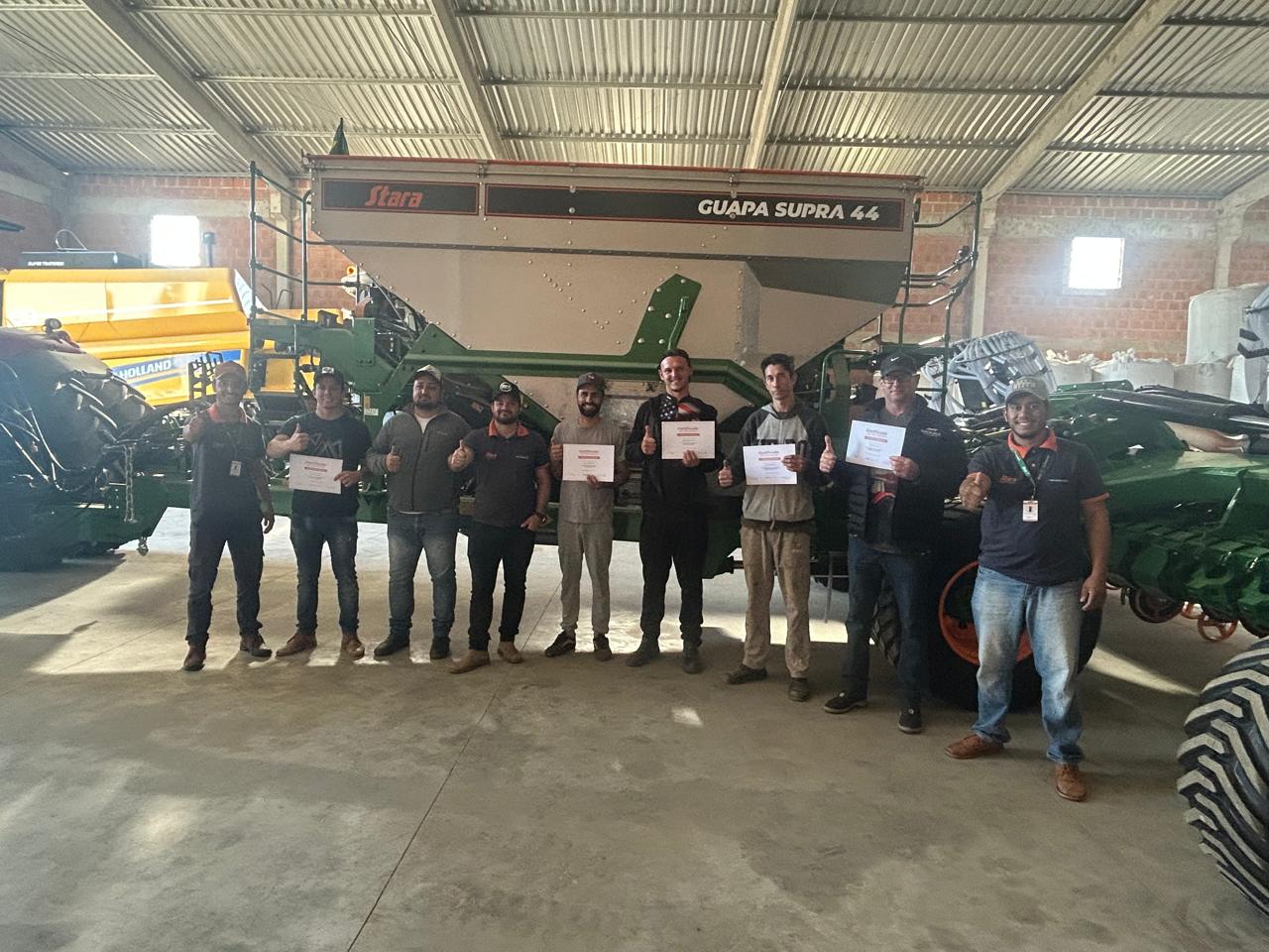 Treinamento de Operadores Plantadeira Guapa