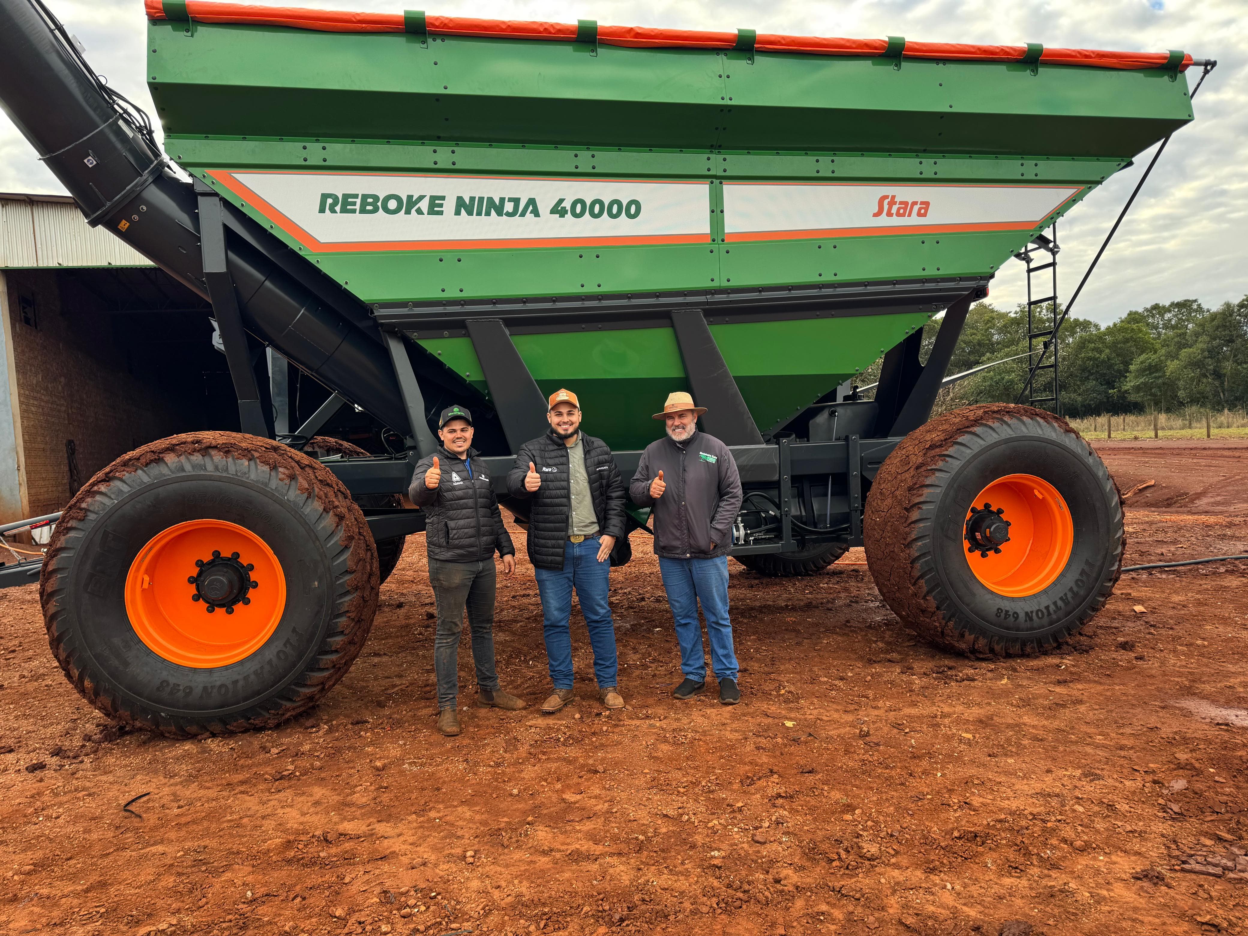 Entrega REBOKE NINJA 40.000 Full Família POSSENTI