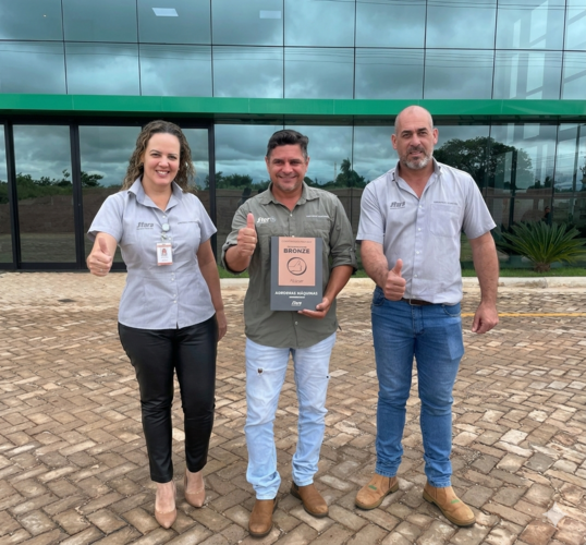 AGROBRAS MÁQUINAS TORNA-SE OFICIALMENTE CONCESSIONÁRIA STARA