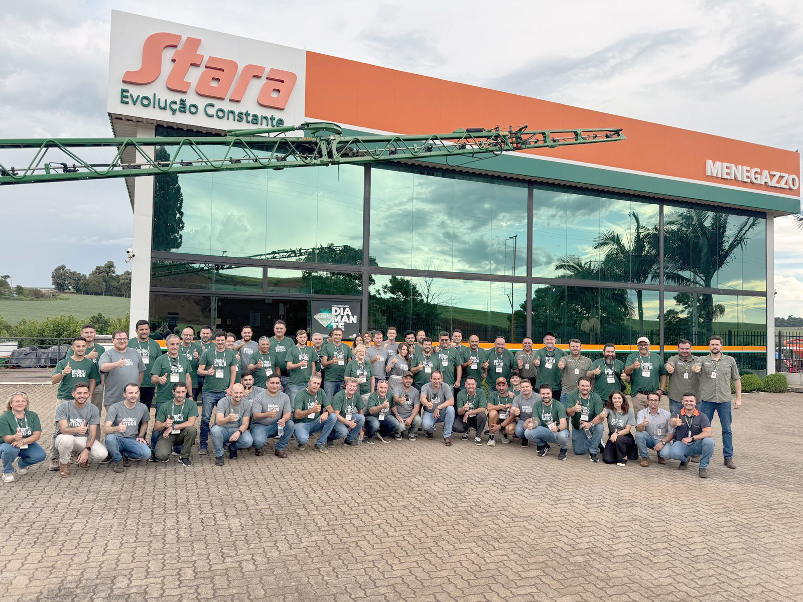 Menegazzo recebe revendas argentinas da Stara em Santo Augusto