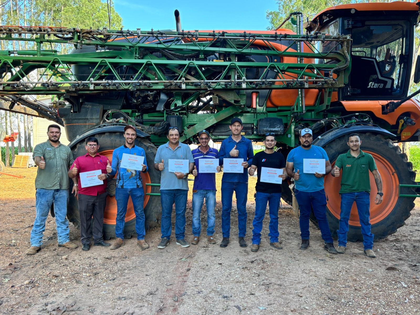 TREINAMENTO DE OPERADORES, LINHA DE PULVERIZADORES.