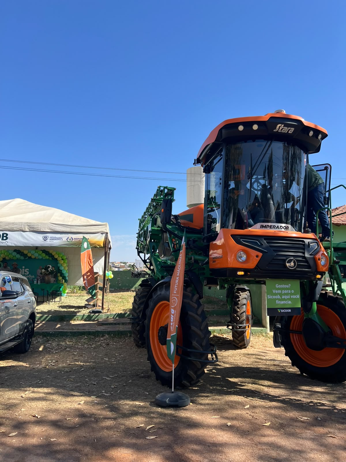 Futura Máquinas marca presença no Conecta Agro, em João Pinheiro/MG