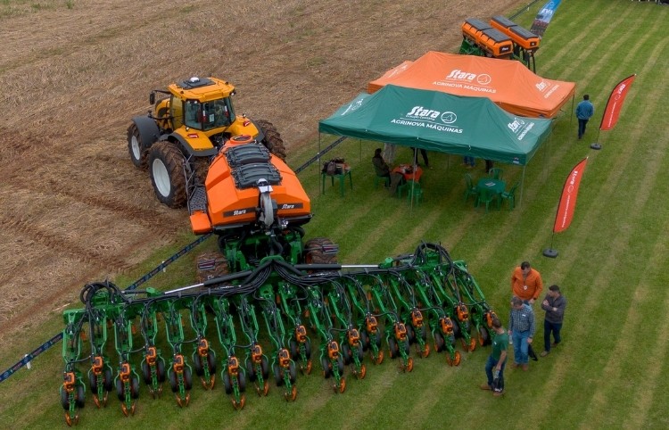 AGRINOVA MÁQUINAS PARTICIPA DE MAIS UMA EDIÇÃO DO AVANSEED