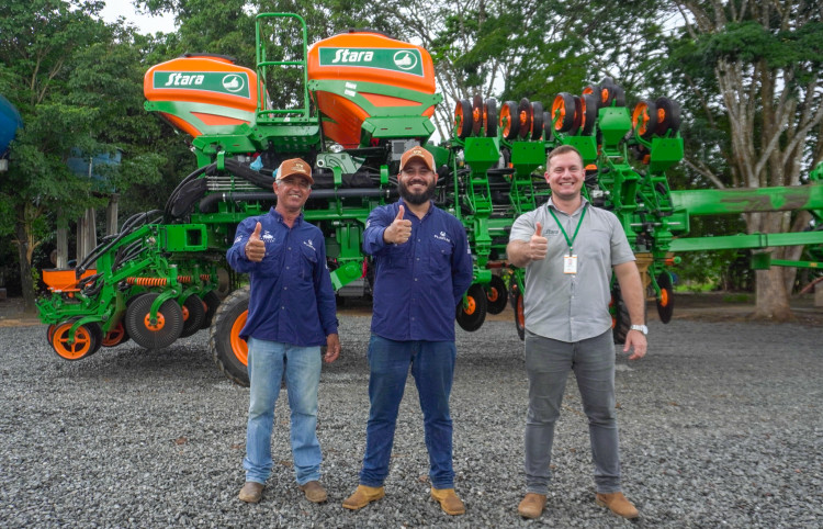 Entrega da Plantadeira Absoluta 26-24 em Tapurah/MT