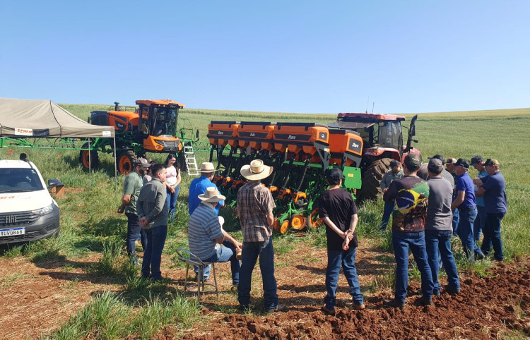 Demonstração Plantadeira Eva e Imperador 2000