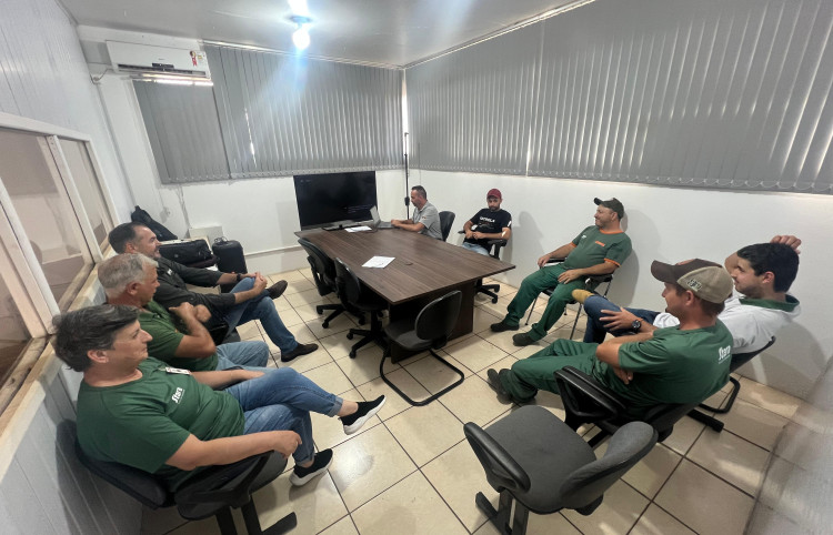 TREINAMENTO DE PREVENÇÃO E COMBATE A INCÊNDIO