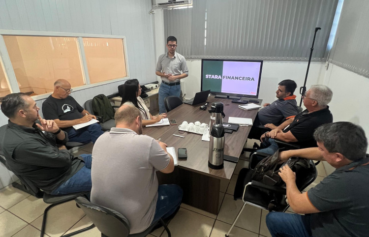 STARA FINANCEIRA VISITA SANTO ÂNGELO