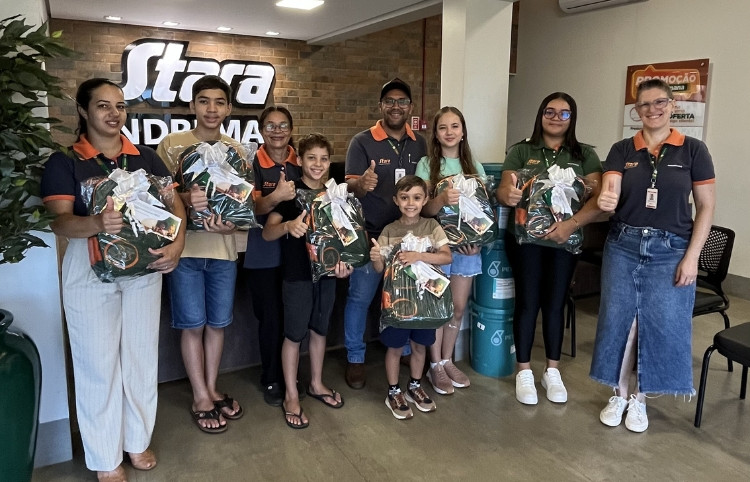 Entrega de Kits Escolares aos Filhos dos Colaboradores