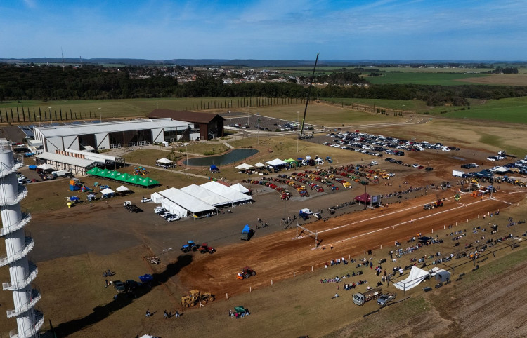 WM Máquinas marca presença na TraktorFest 2025, em Entre Rios – Guarapuava/PR