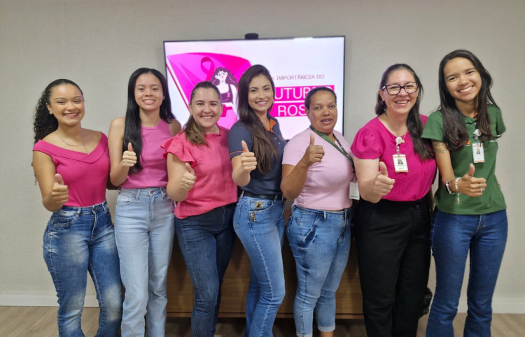 Evolução Agrícola promove ação especial do Outubro Rosa com palestra e bate-papo entre filiais