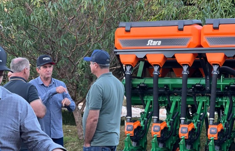 Inovagro participa de Dia de Campo em Assis Chateaubriand
