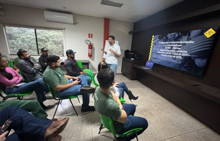 Parceria pela Segurança: 3A Máquinas recebe equipe da DOM para conscientização sobre EPIs