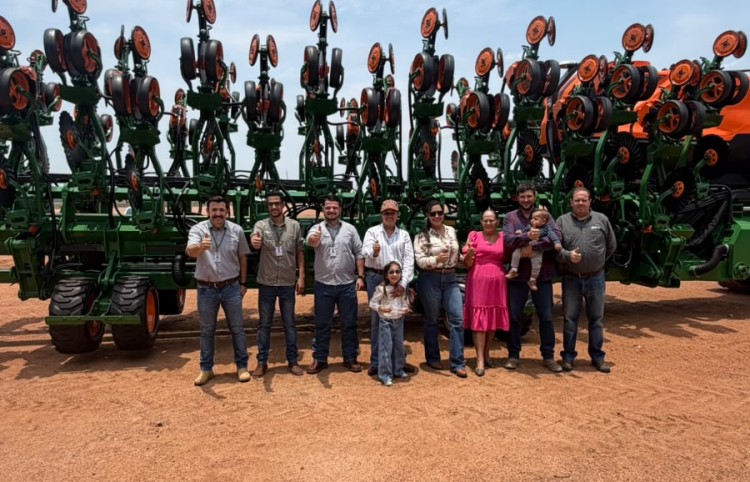 Família Mafini recebe Absoluta New