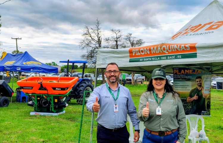 Pilon Máquinas marca presença na 21ª Oktoberfest da Trigolândia!