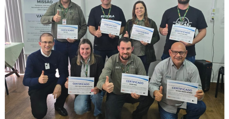 TREINAMENTO DE LIDERANÇA