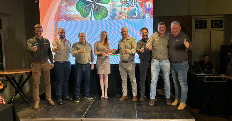 Sorteio de um Onix 0km pelo grupo 30+