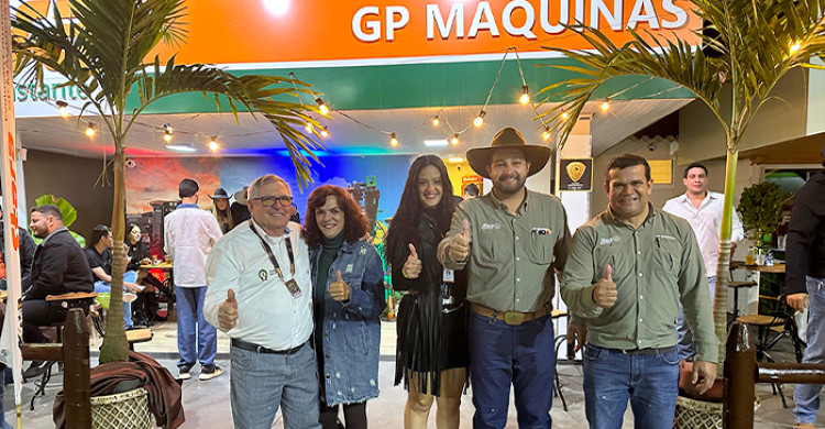 GP Máquinas Stara marca presença na ExpoIpameri 2025 com inovação e parceria no agro
