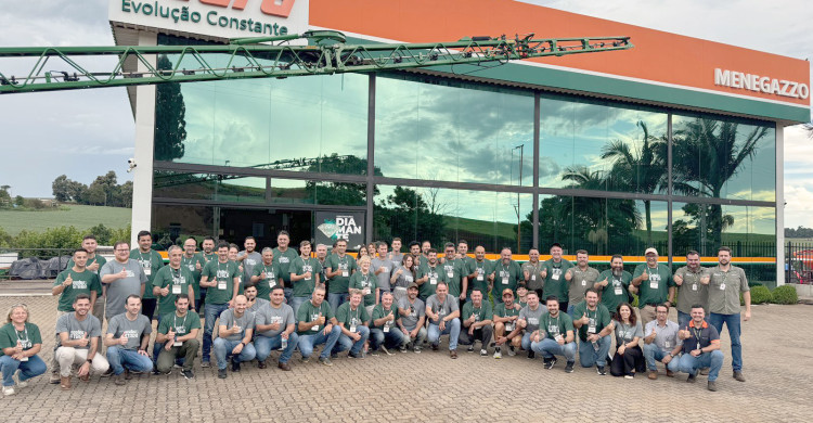 Menegazzo recebe revendas argentinas da Stara em Santo Augusto