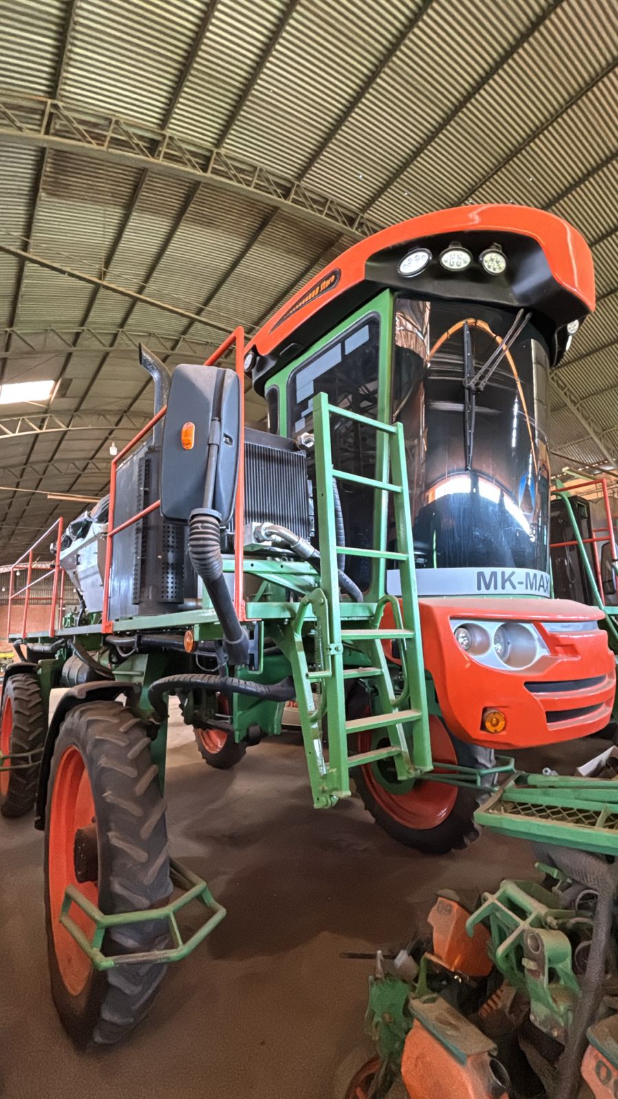 IMPERADOR 3100/HERCULES 5m3