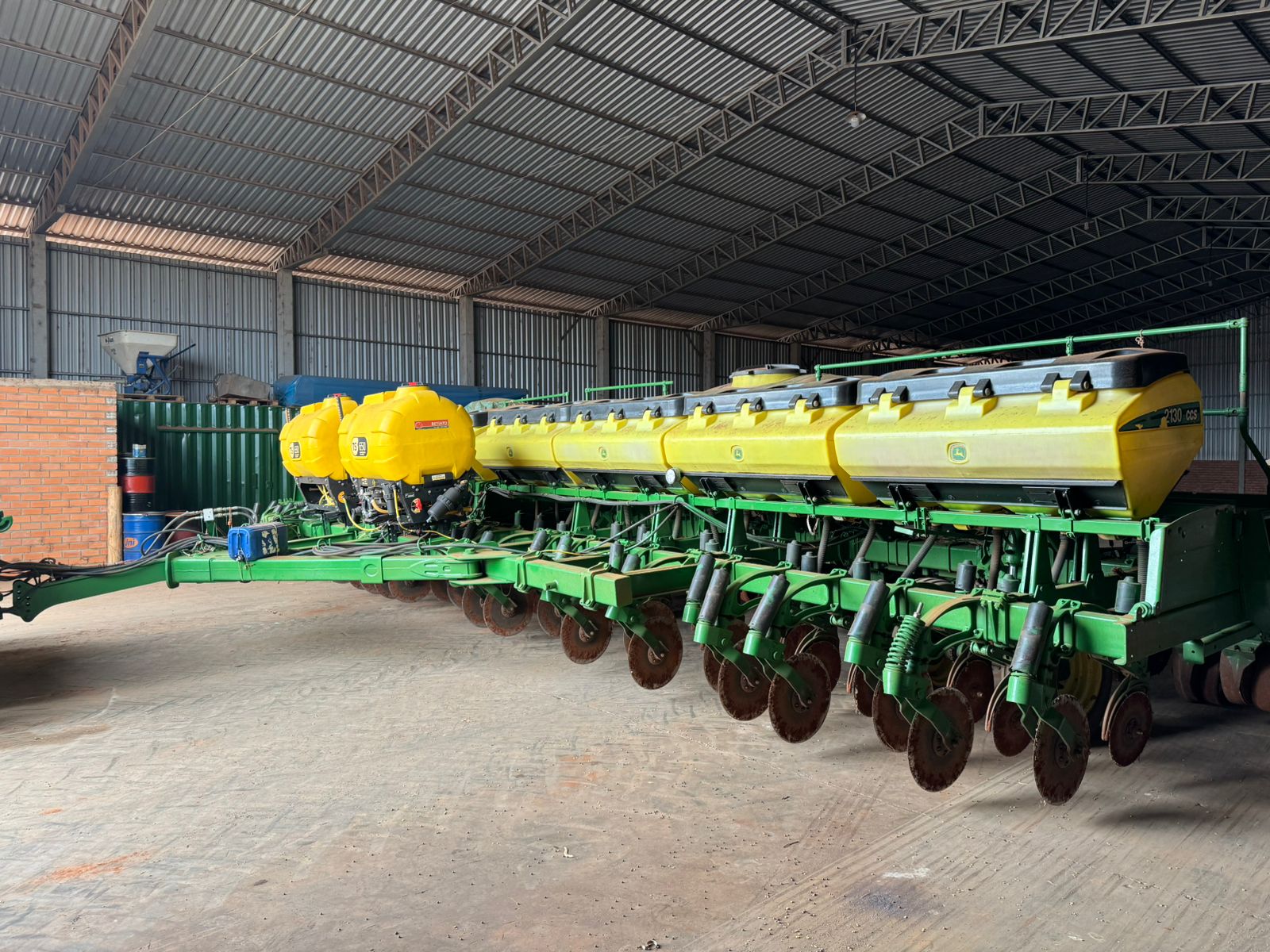 Plantadeira John Deere CCS2130