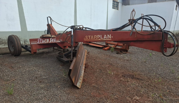 PLAINA HIDRÁULICA NIVELADORA STARA SFIL STARPLAN 5000