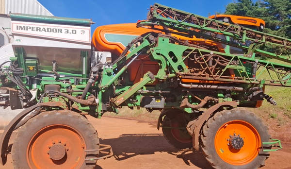 PULVERIZADOR, DISTRIBUIDOR E SEMEADOR PNEUMÁTICO STARA IMPERADOR 3.0