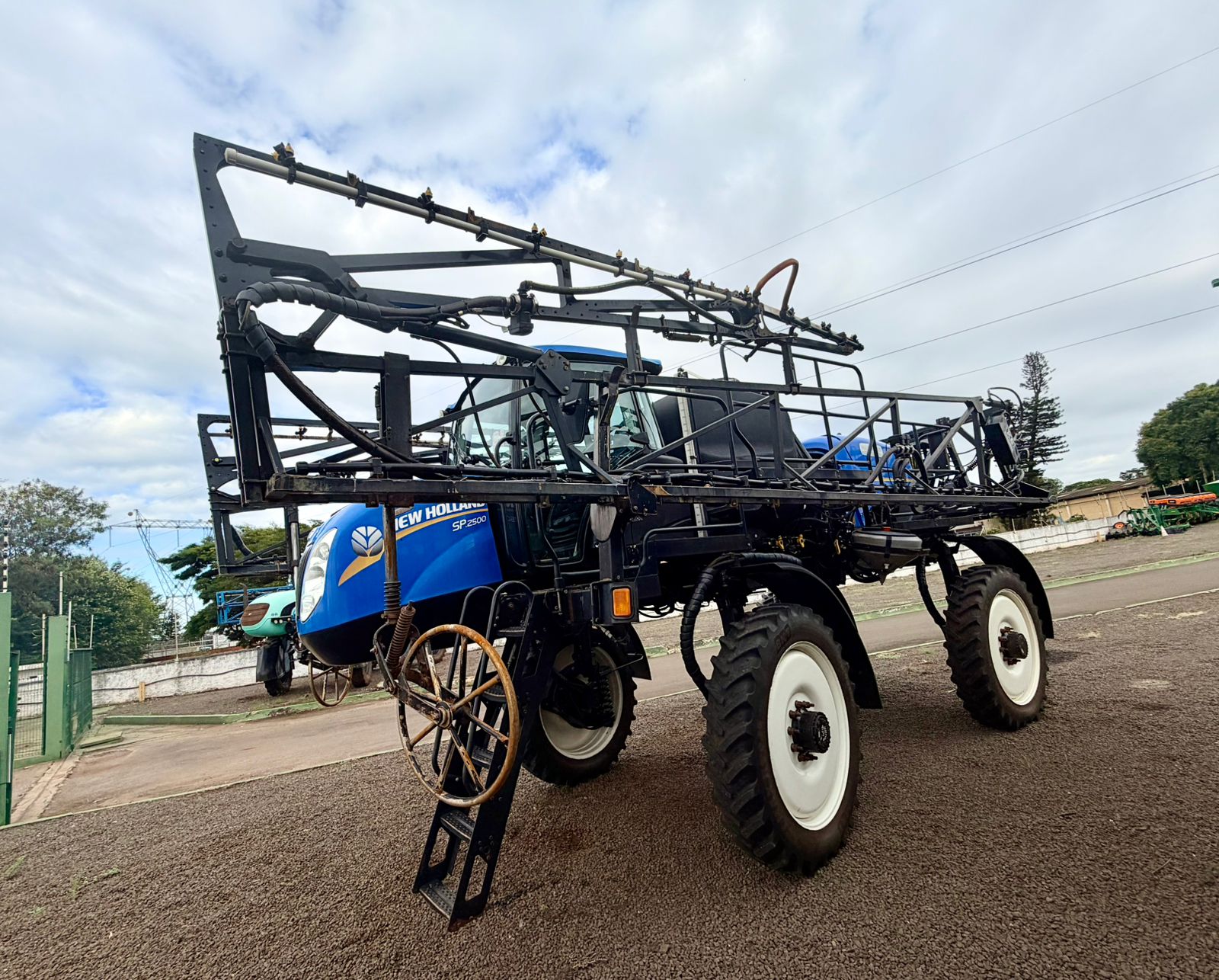 NEW HOLLAND SP2500, ANO 2017