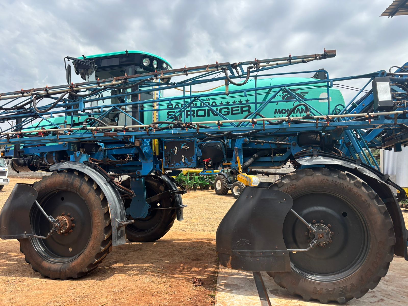 PULVERIZADOR MONTANA