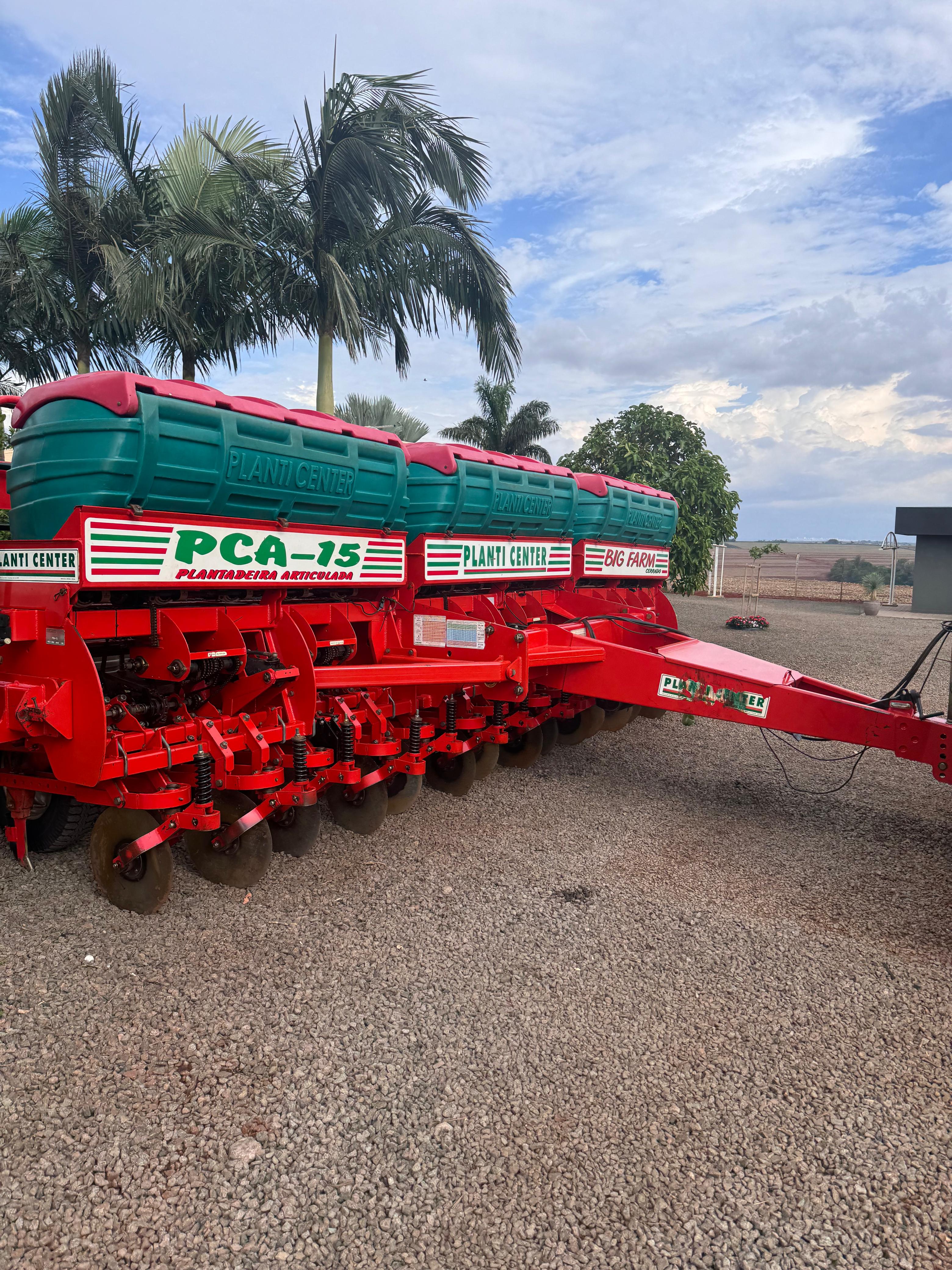 PLANTADEIRA PLANTICENTER