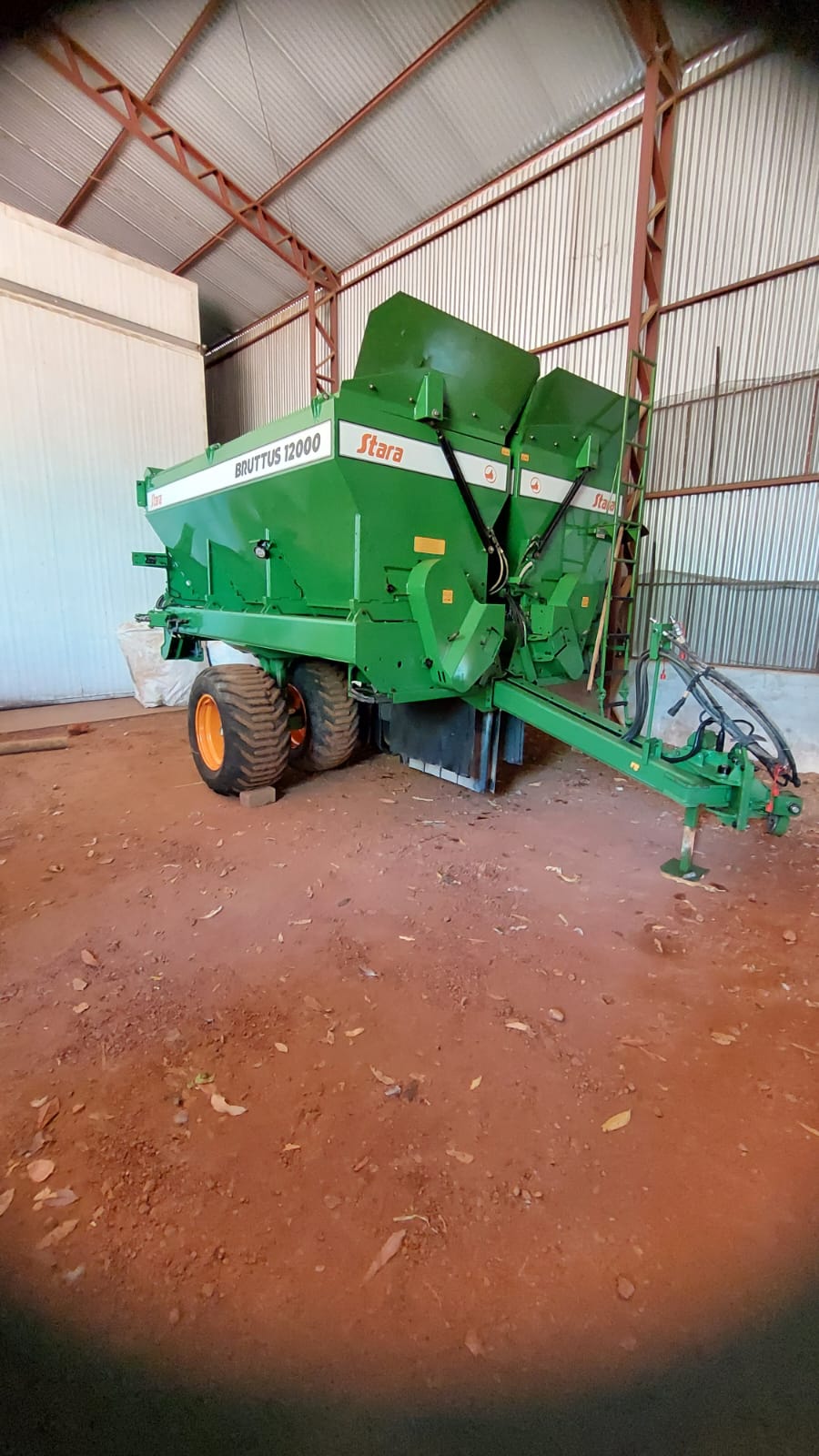 DISTRIBUIDOR STARA BRUTTUS 12000 ANO 2021