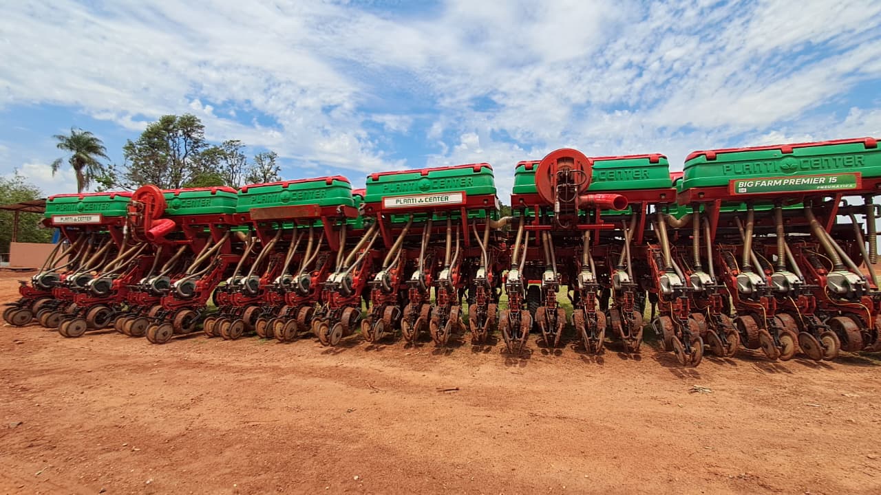 PLANTADEIRA PLANTI CENTER