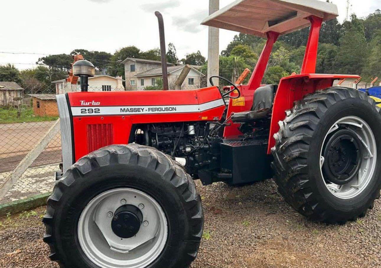 Trator mf 292 4x4 1990