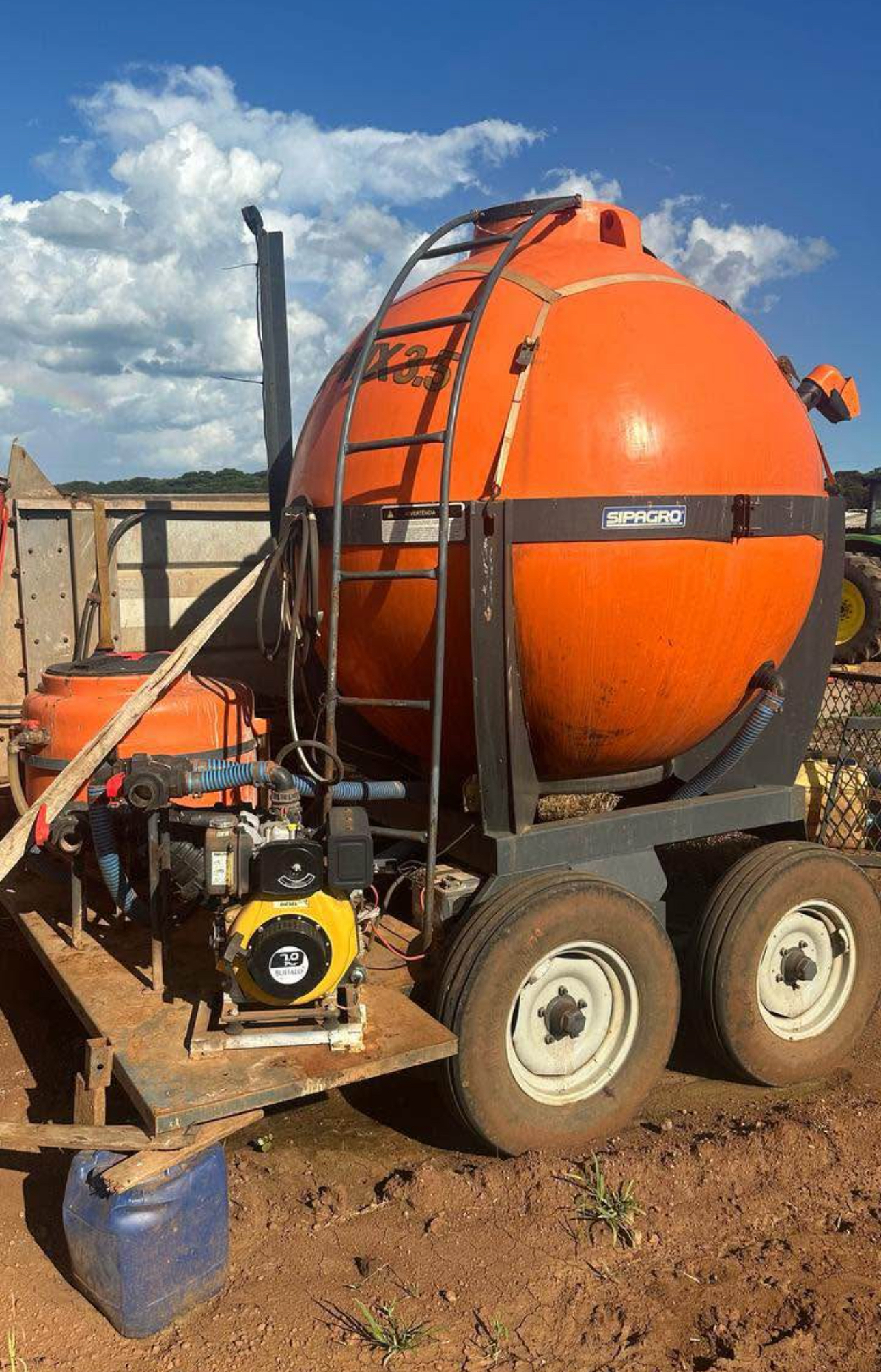 Misturador de calda THOP MIX 3.5 c/ pré mix 250 lts 1T 2 tandem