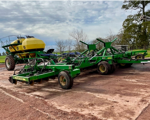 SEMBRADORA JOHN DEERE 1860