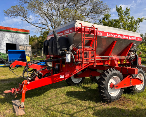 FERTILIZADOR LANCER MAXIMUS 12000