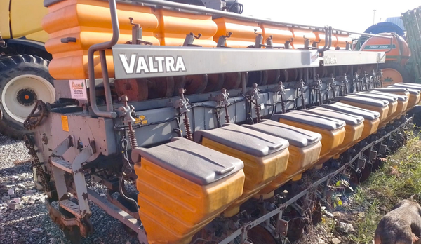 PLANTADEIRA VALTRA