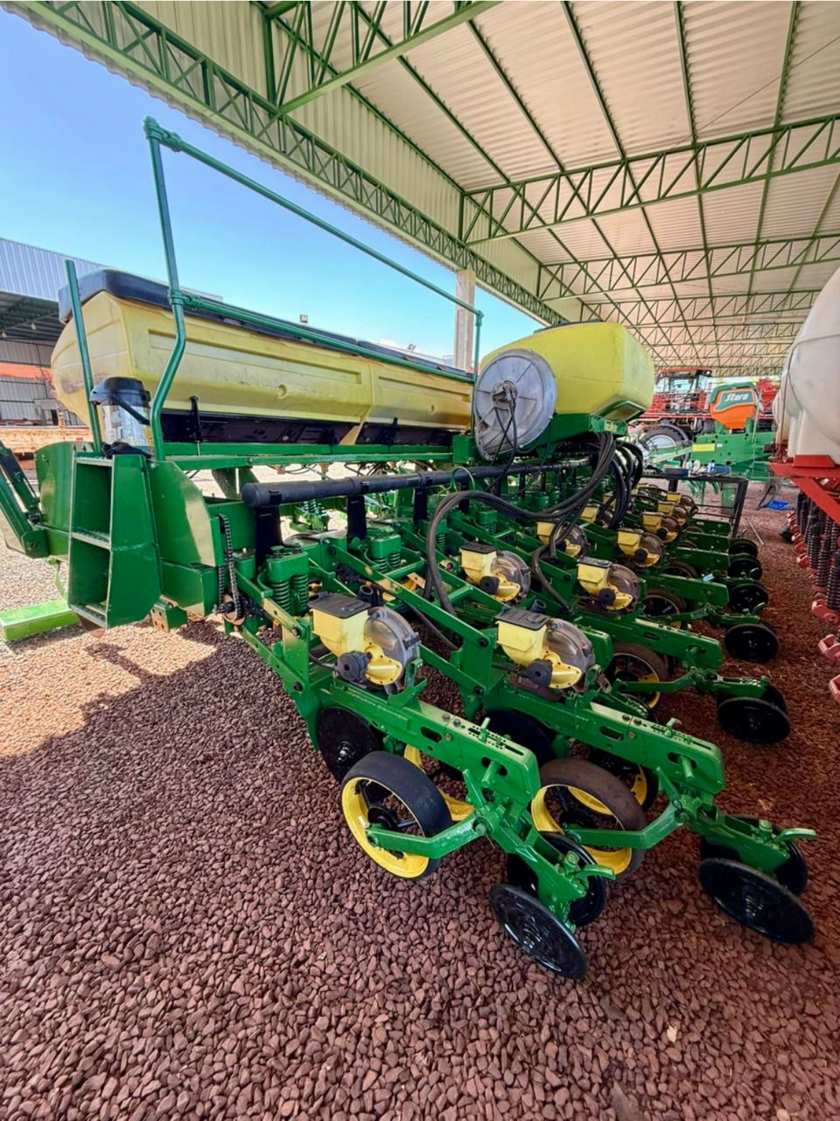 Plantadora John Deere 2115