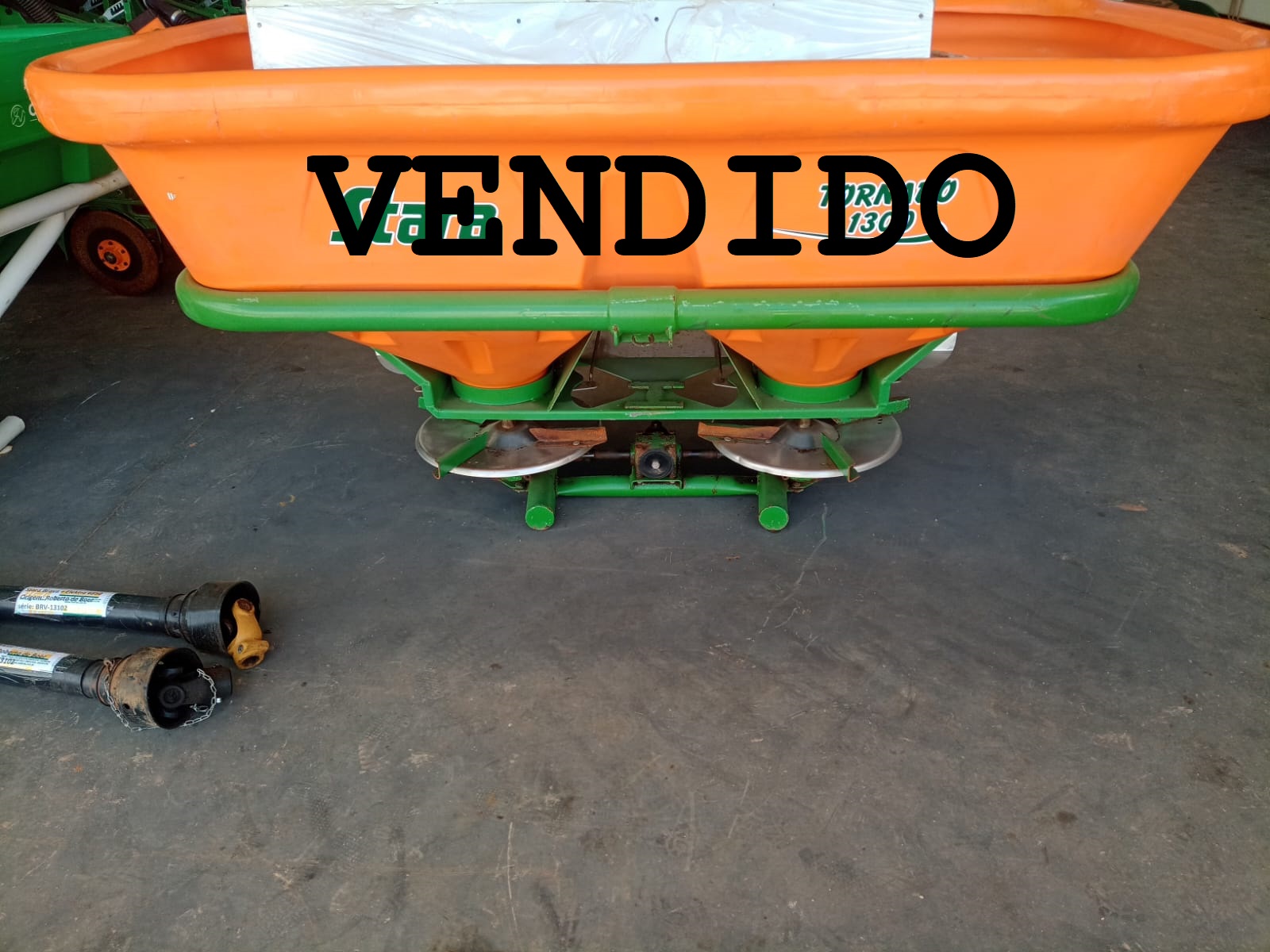 Distribuidor Stara Tornado 1300. ano 2012