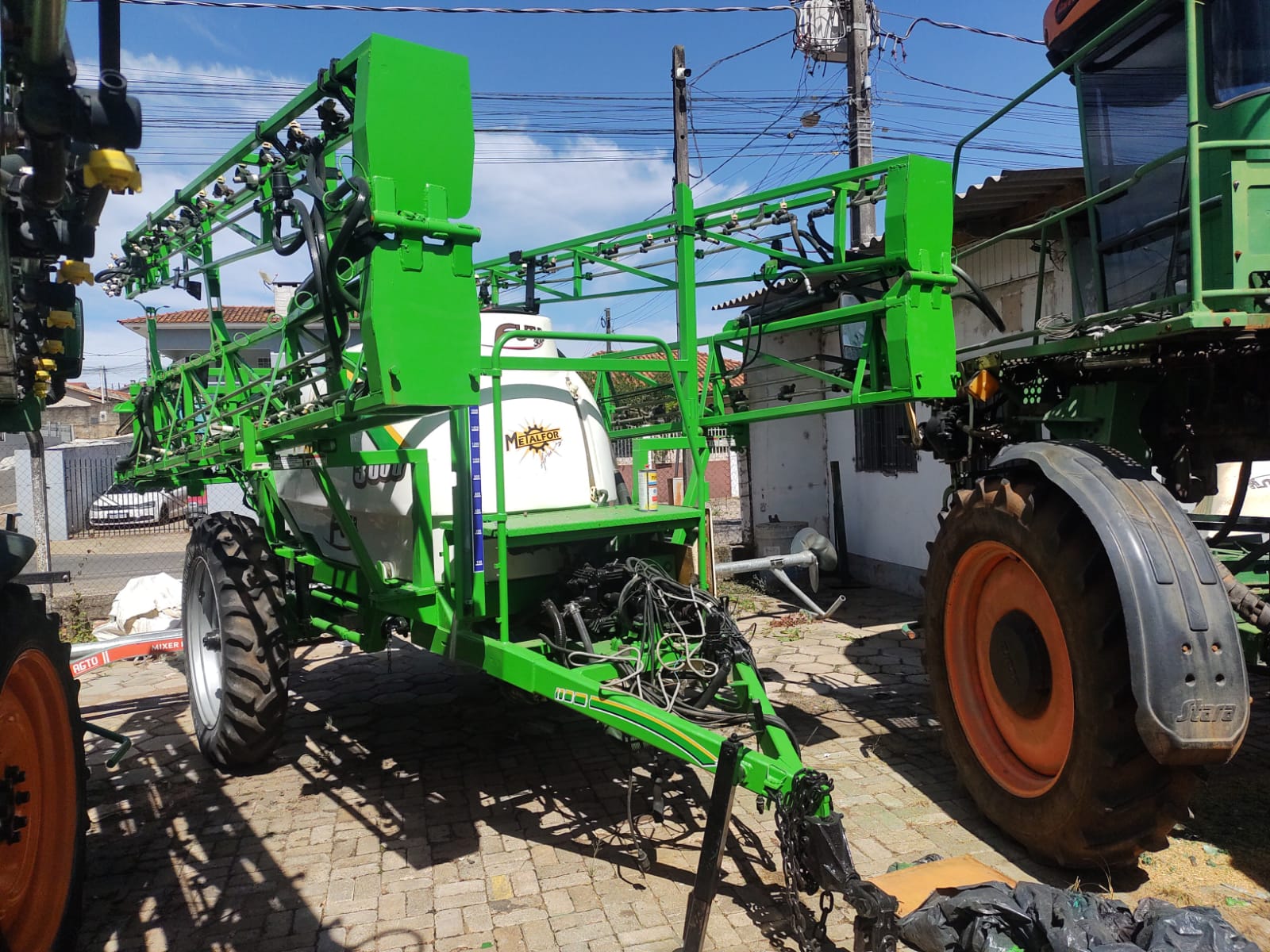 Pulverizador Futur 3000 - Metalfor, ano 2016