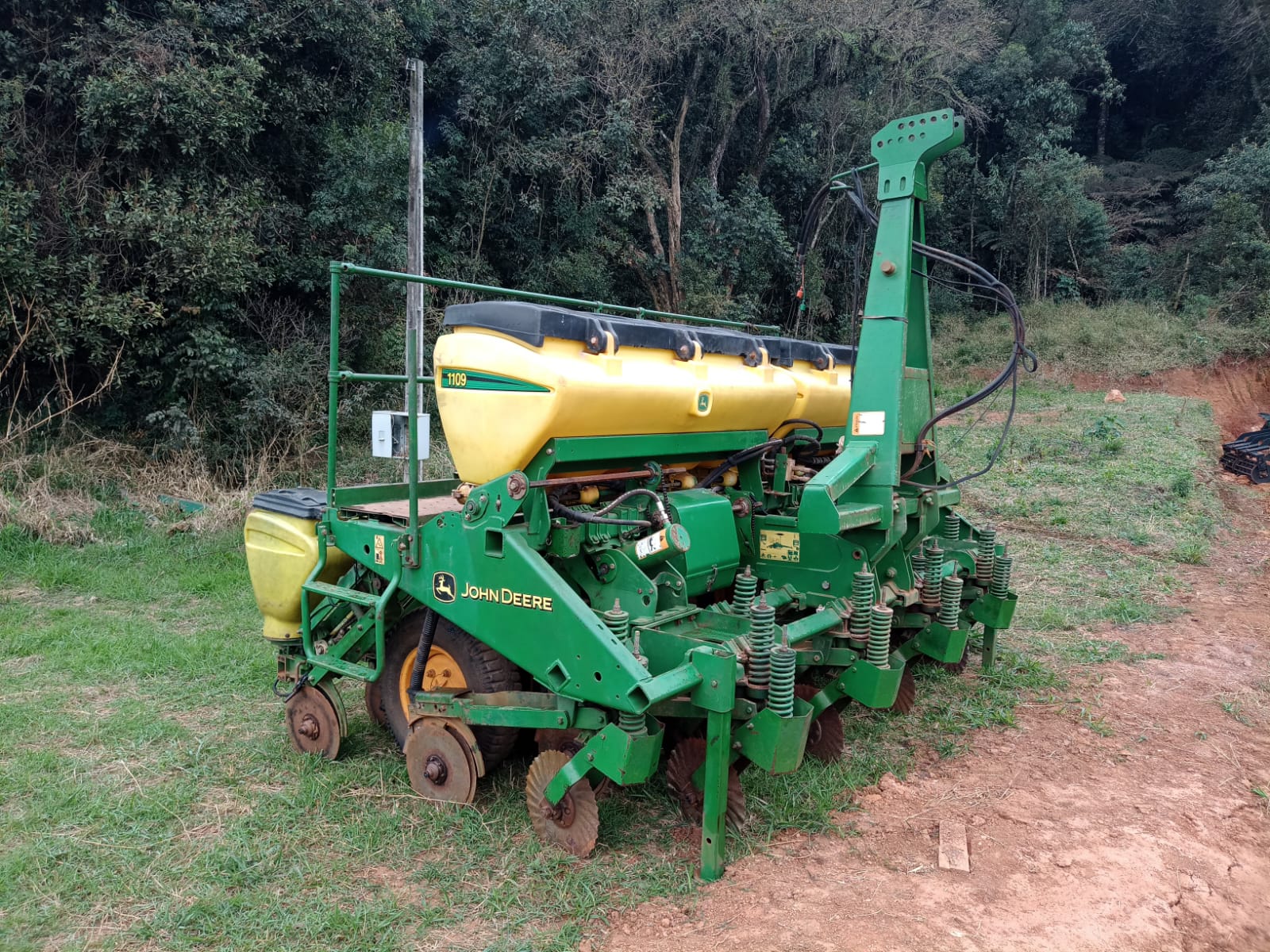 Plantadeira John Deere 1109