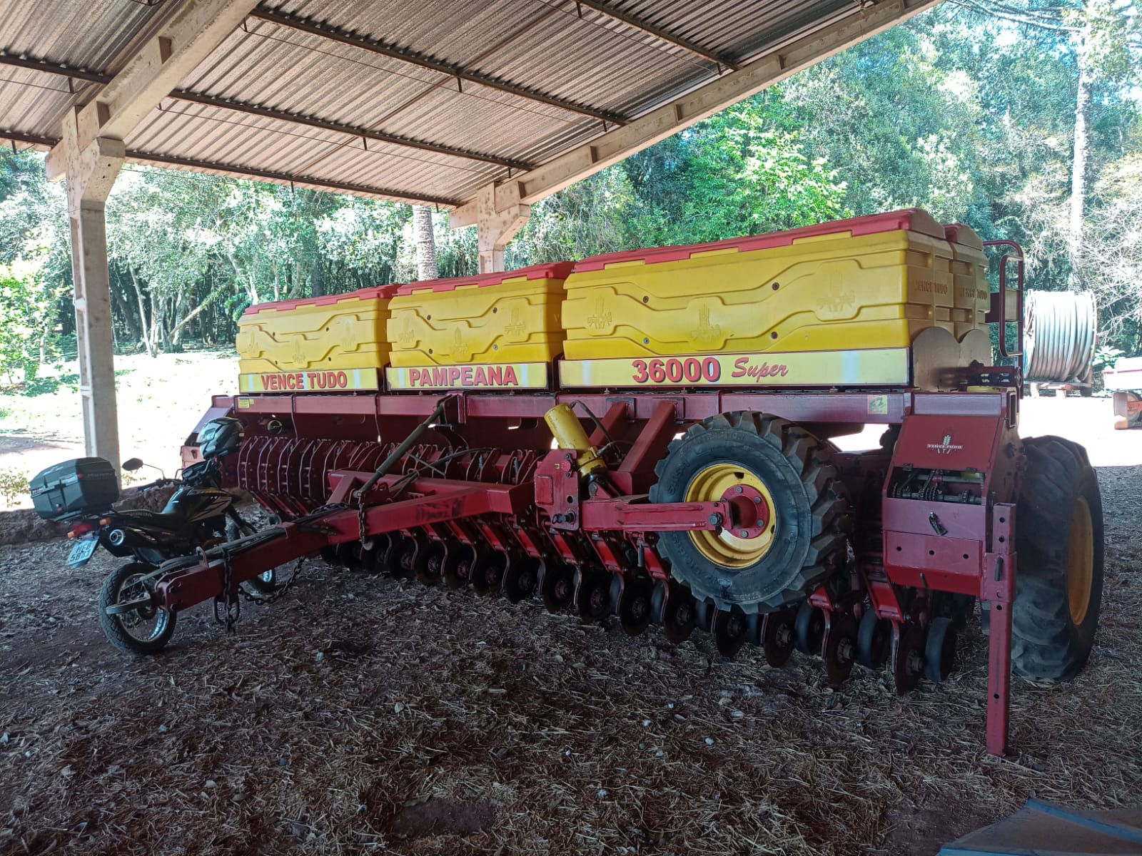 Semeadeira Vence Tudo Pampeana 36000, Ano 2016