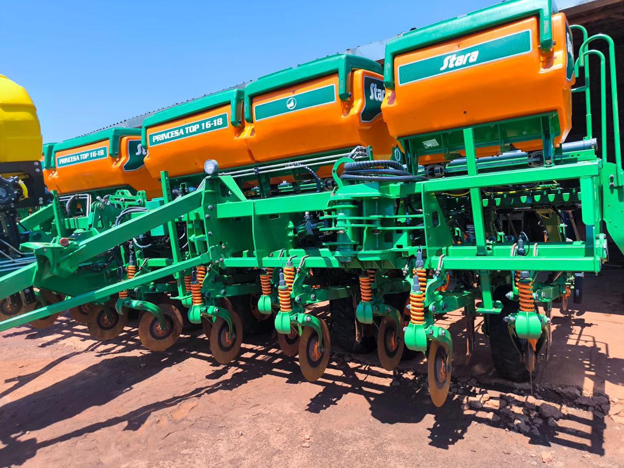 Plantadeira Stara Princesa TOP 16x50 ano 2016.