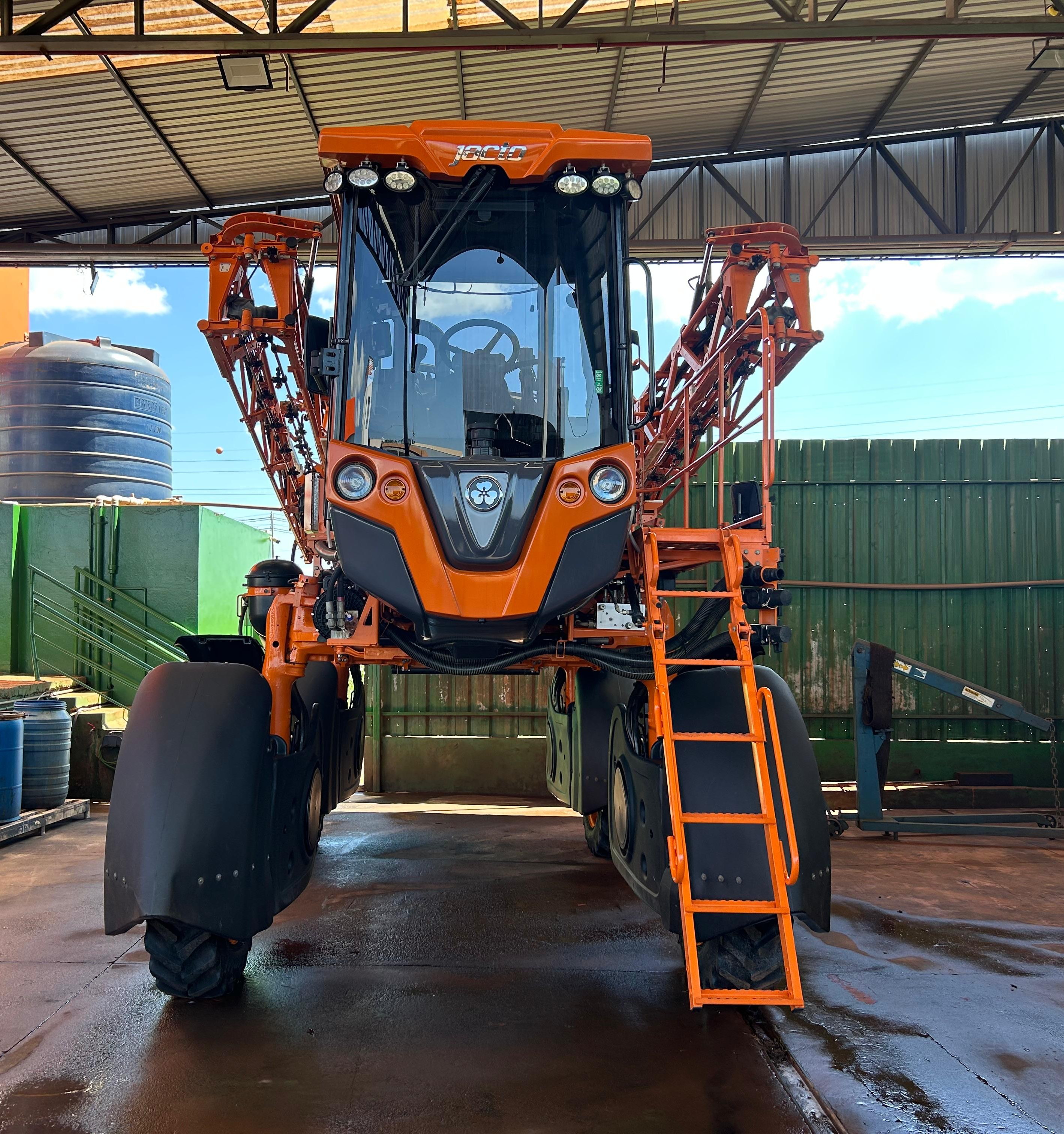 PULVERIZADOR JACTO UNIPORT 2530