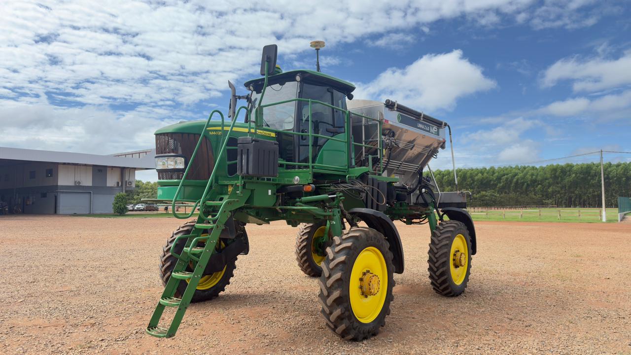 DISTRIBUIDOR - MÁQUINA JOHN DEERE (ANO 2023) COM DISTRIBUIDOR MP AGRO (ANO 2025)- Valor: R$ 1.000.000,00
