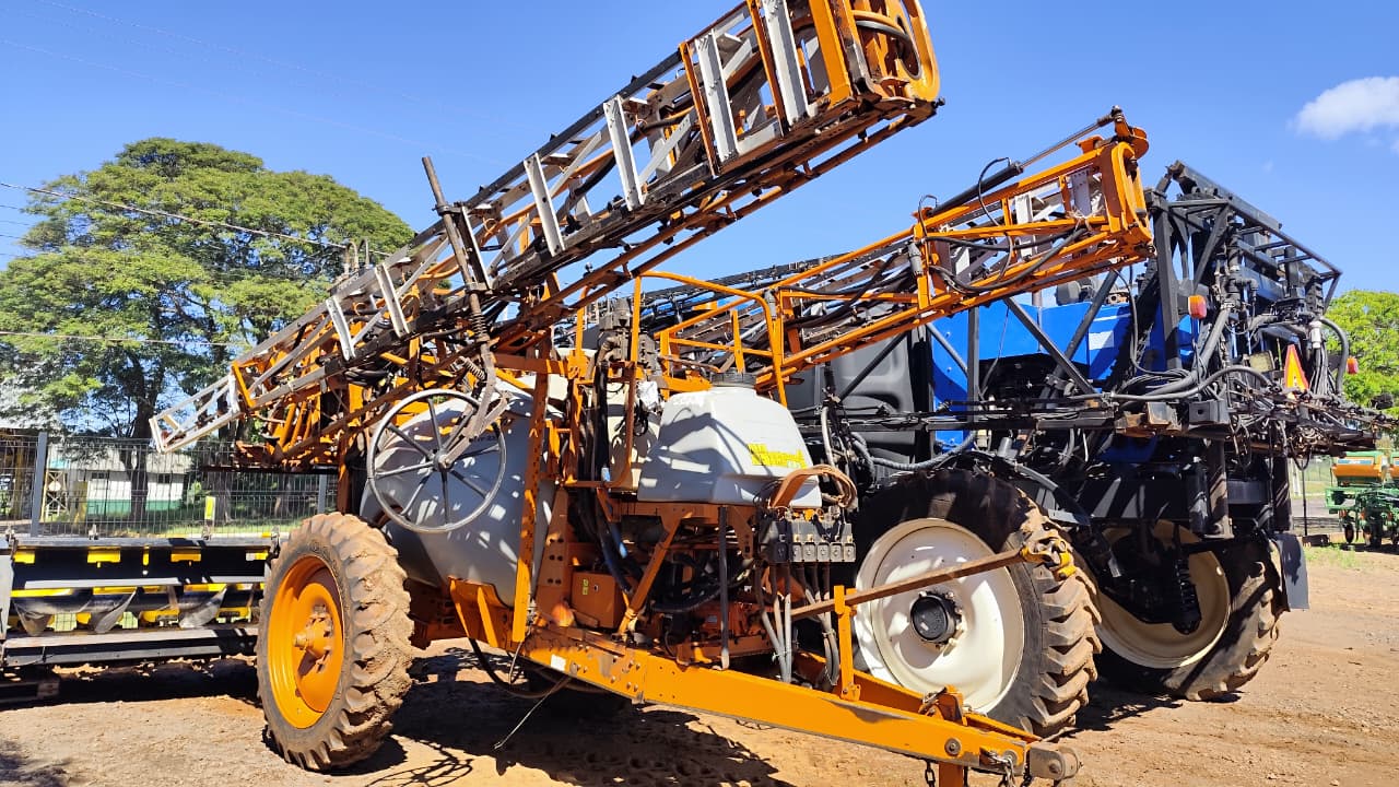 PULVERIZADOR JACTO ADVANCE 3000-AM 24