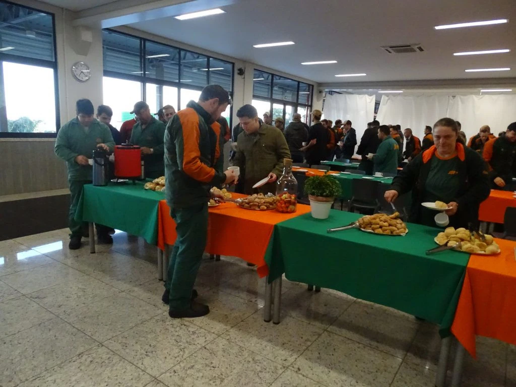 cafe com colabroradores 5