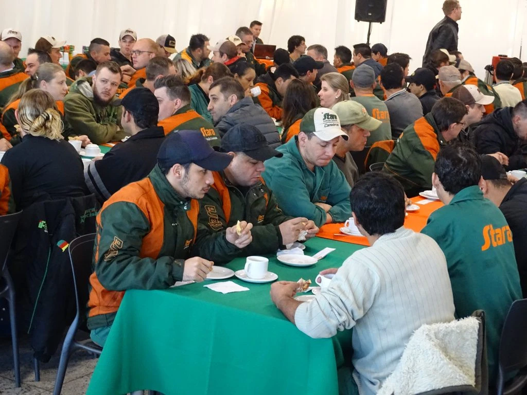 cafe com colabroradores 6