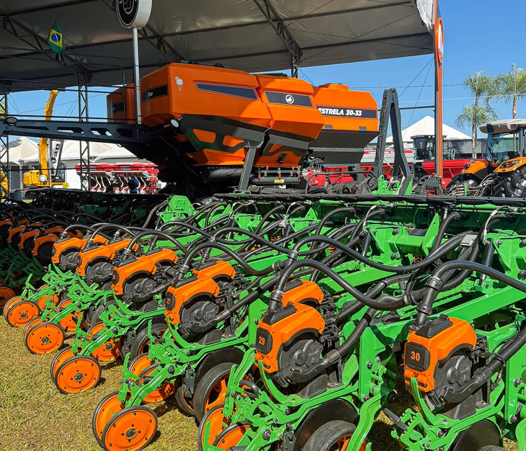 Stara apresenta novidades na AgroBrasília 2023