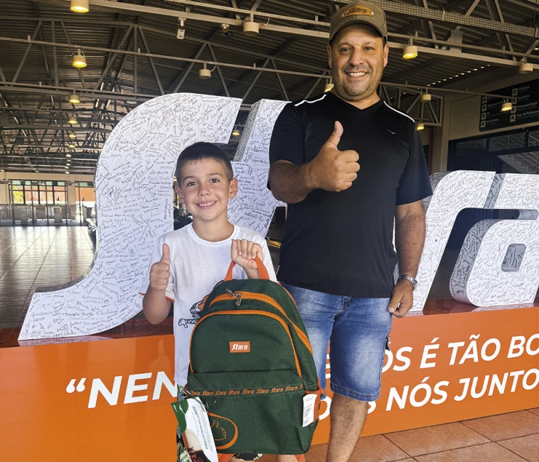 Com entrega de kits escolares, Stara reforça o cuidado com as pessoas e incentiva a educação